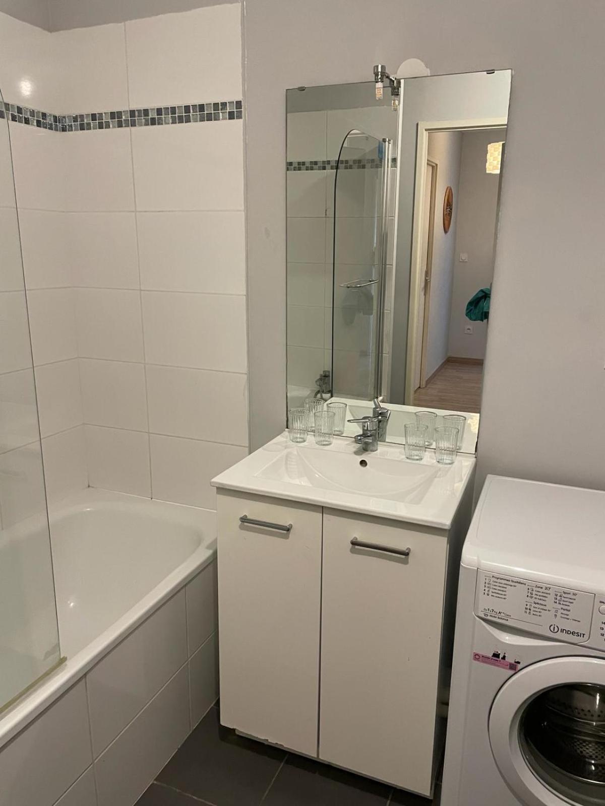 Saint-Andre-lez-Lille Appartement 2 Chambres Avec Terrasse Et Garage מראה חיצוני תמונה